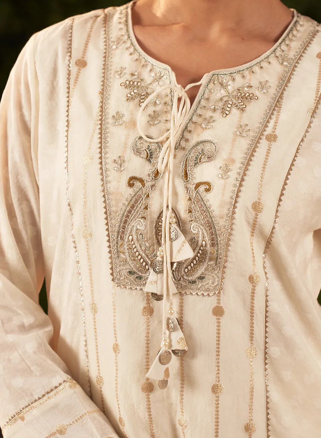 Blossom Royal Ivory embroidered Chanderi Salwar Kurta Set with Dupatta