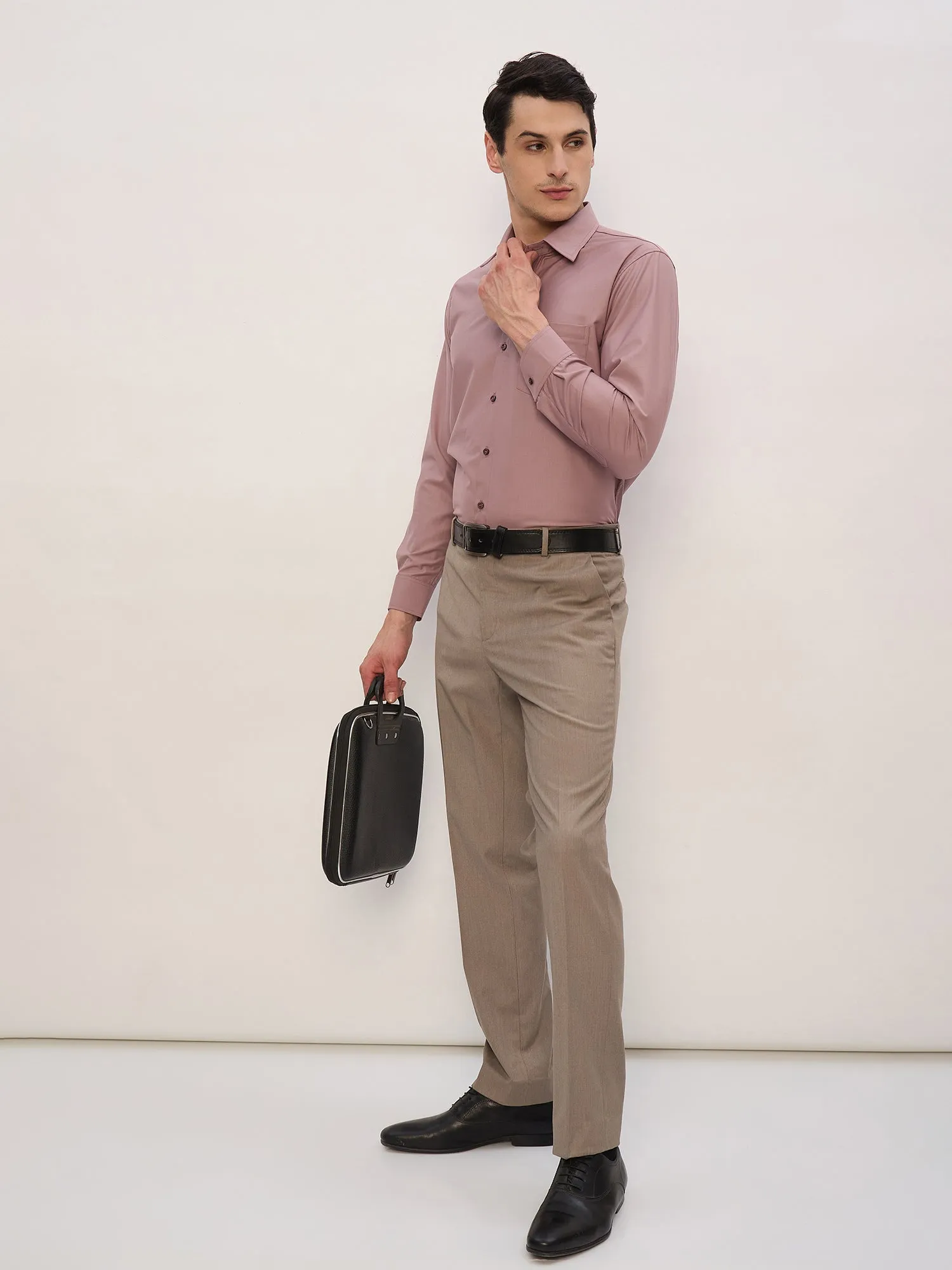 Dusty Pink: Spread Collar Shirt